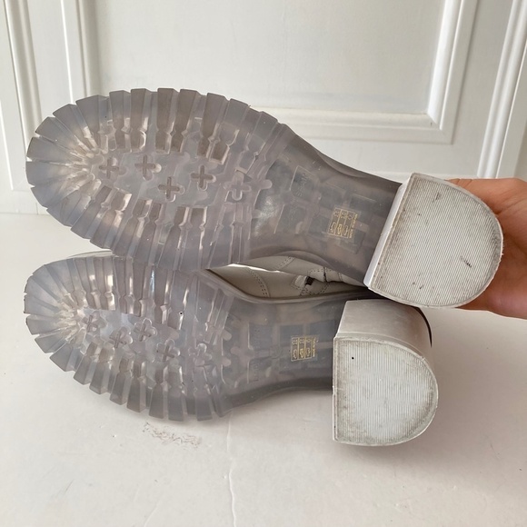 Free People James Chelsea Gray Leather Heeled Boots Sz 41 - Picture 9 of 10